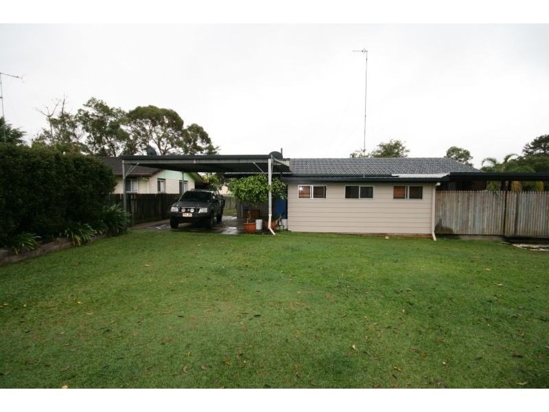 8 Topaz Street, Cooroy QLD 4563