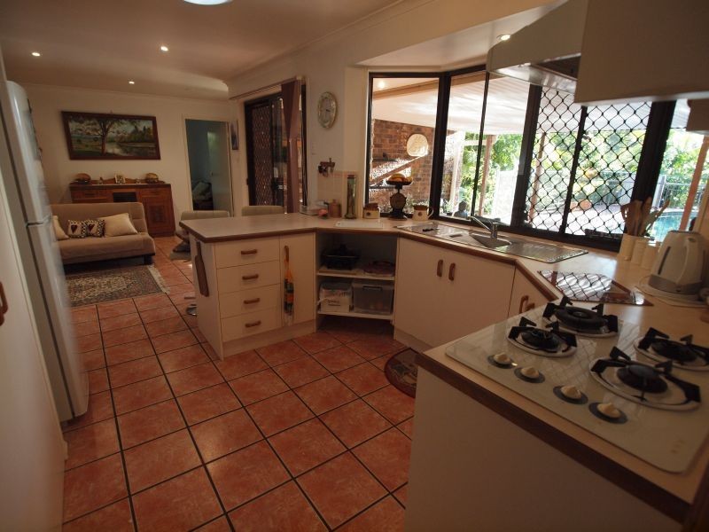 89 Pioneer Street, Pomona QLD 4568