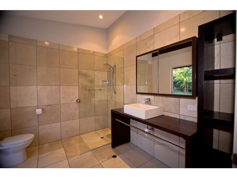 318 Lake Macdonald Drive, Cooroy QLD 4563