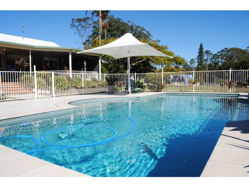 2 Grange Road, Tinbeerwah QLD 4563