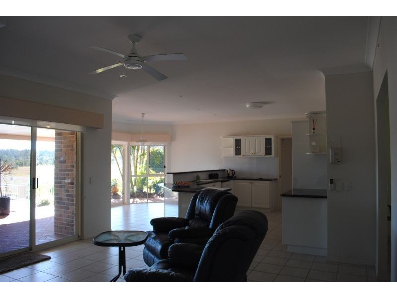 2 Grange Road, Tinbeerwah QLD 4563