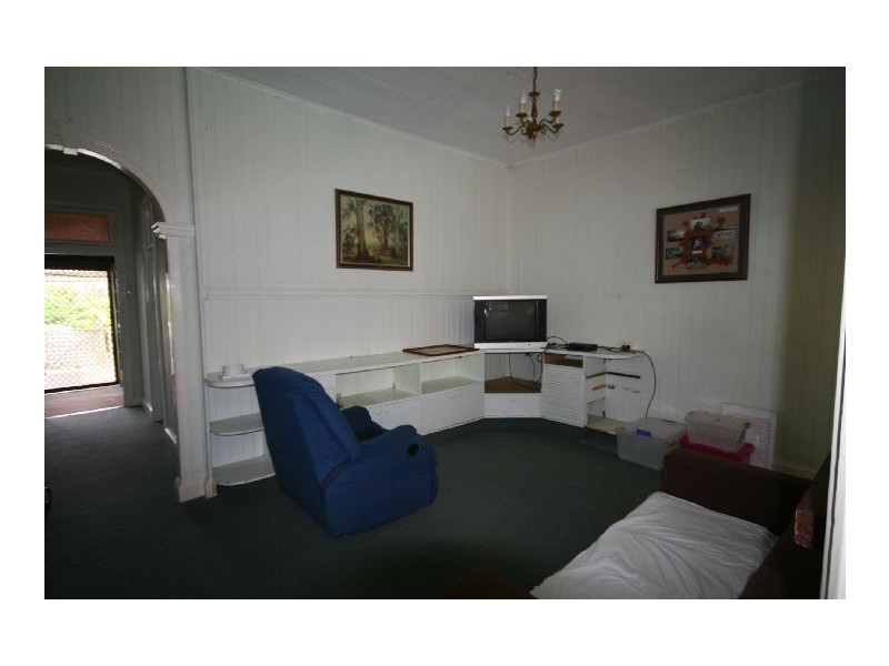 38  Tewantin Road, Cooroy QLD 4563