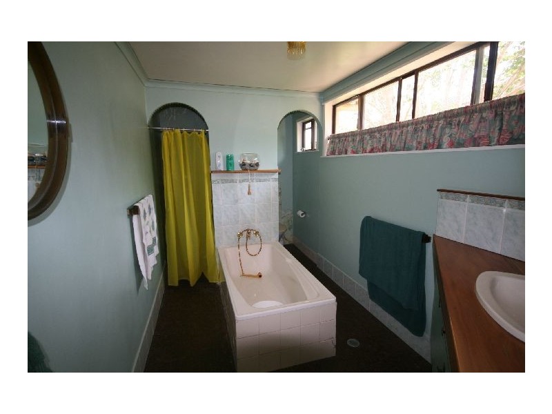 38  Tewantin Road, Cooroy QLD 4563