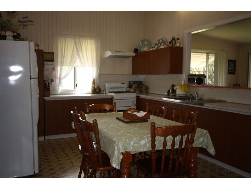 14 Sankeys Road, Pomona QLD 4568