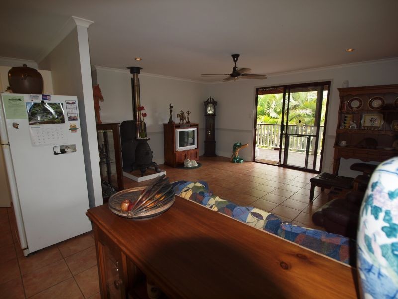 56 Driers Road, Cooran QLD 4569