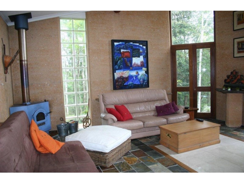 77 King Parrot Lane, Cooroy QLD 4563