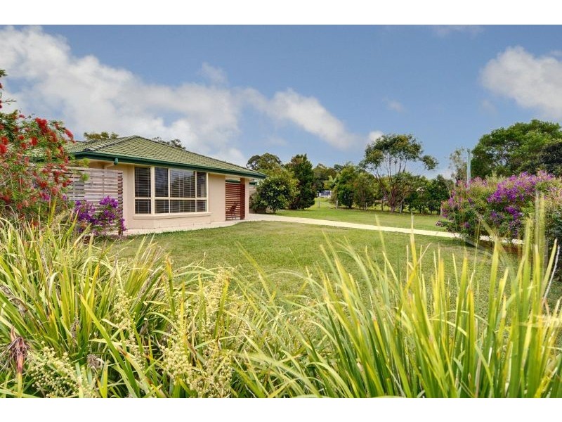 17  Smedley Drive, Pomona QLD 4568