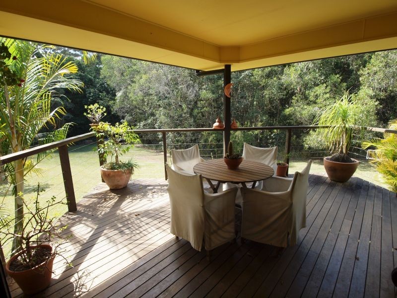 6 Smedley Drive, Pomona QLD 4568