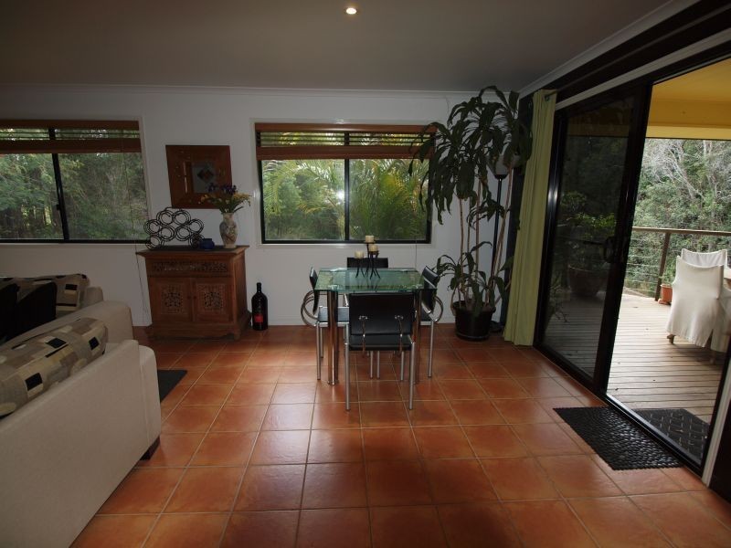 6 Smedley Drive, Pomona QLD 4568