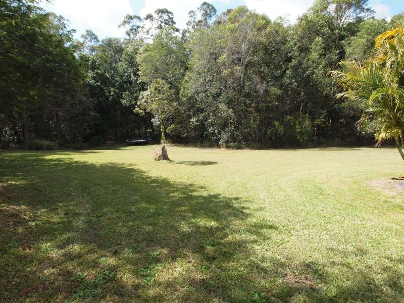 6 Smedley Drive, Pomona QLD 4568