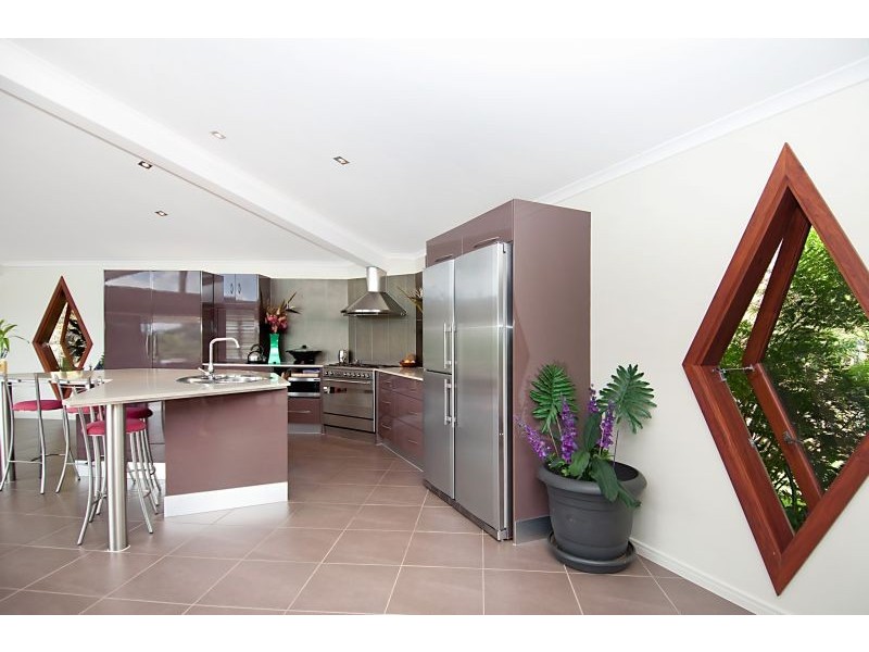 290 Black Mountain Road, Cooroy QLD 4563