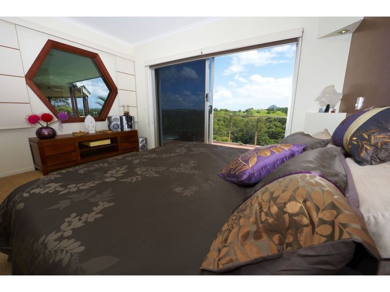 290 Black Mountain Road, Cooroy QLD 4563