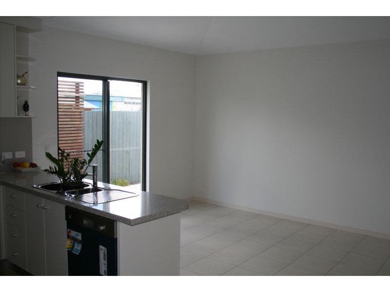 5/15 Opal Street, Cooroy QLD 4563