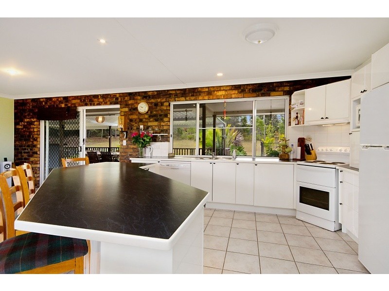 14 Stockman Court, Pomona QLD 4568