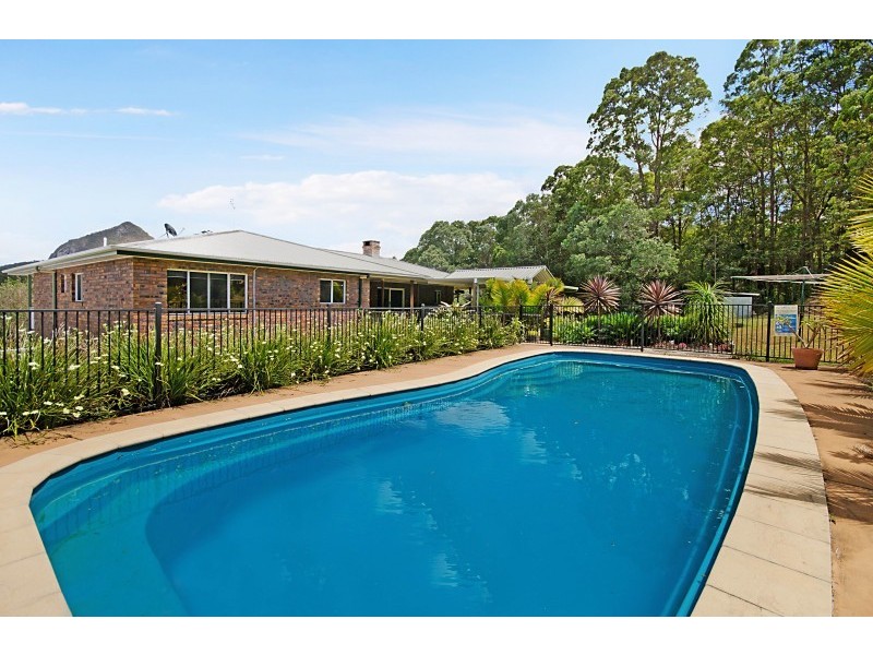 14 Stockman Court, Pomona QLD 4568