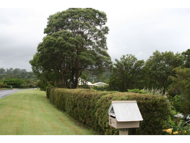 5 Falcon Crescent, Cooroy QLD 4563