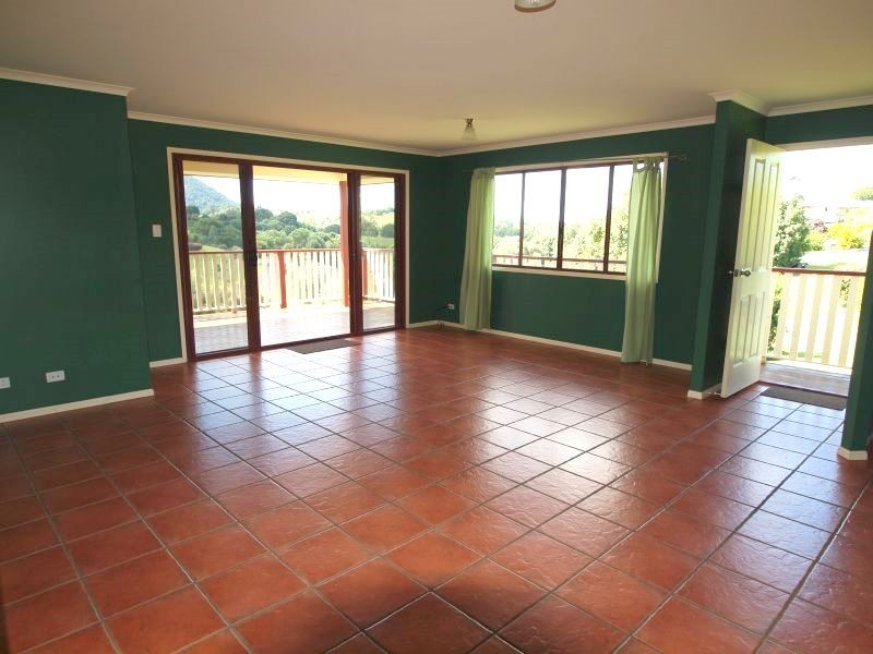 1 Weemilah Crt, Cooran QLD 4569