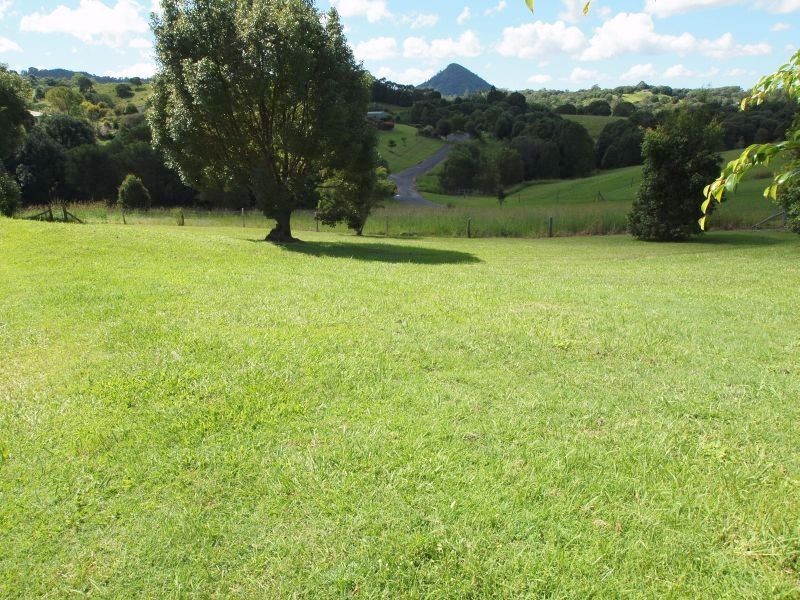 1 Weemilah Crt, Cooran QLD 4569