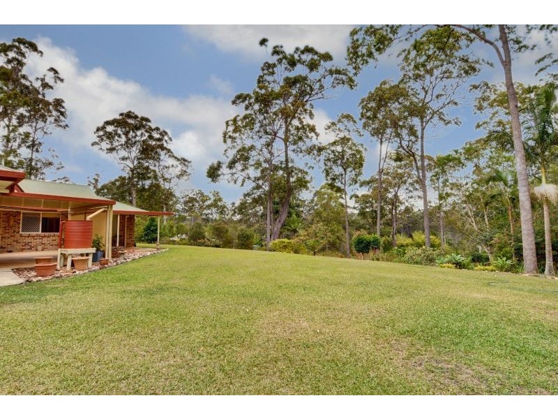 81 Hawk Road, Pomona QLD 4568