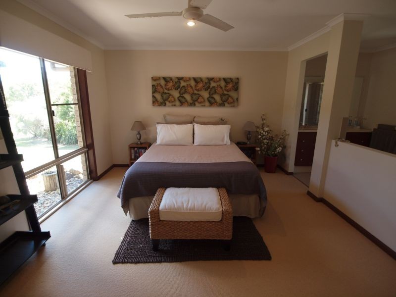 20 Sallwood Court, Pomona QLD 4568
