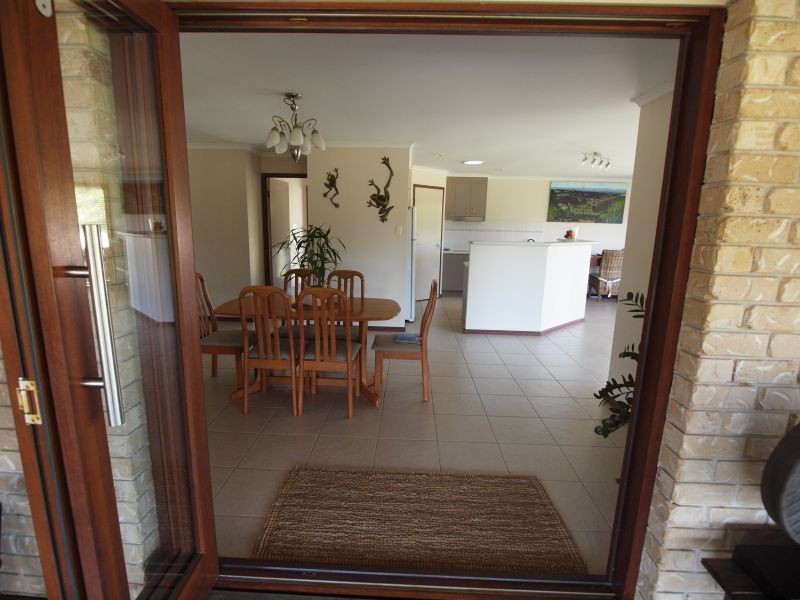 20 Sallwood Court, Pomona QLD 4568