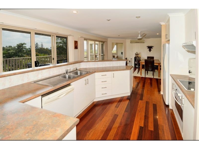 55 Cudgerie Drive, Cooroy QLD 4563