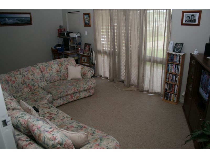 32 Oak Street, Cooroy QLD 4563