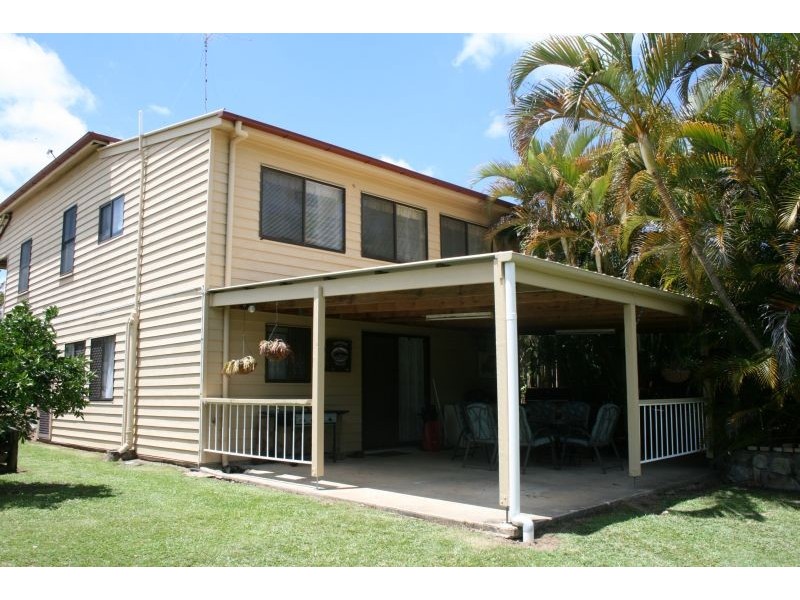 32 Wattle Street, Cooroy QLD 4563