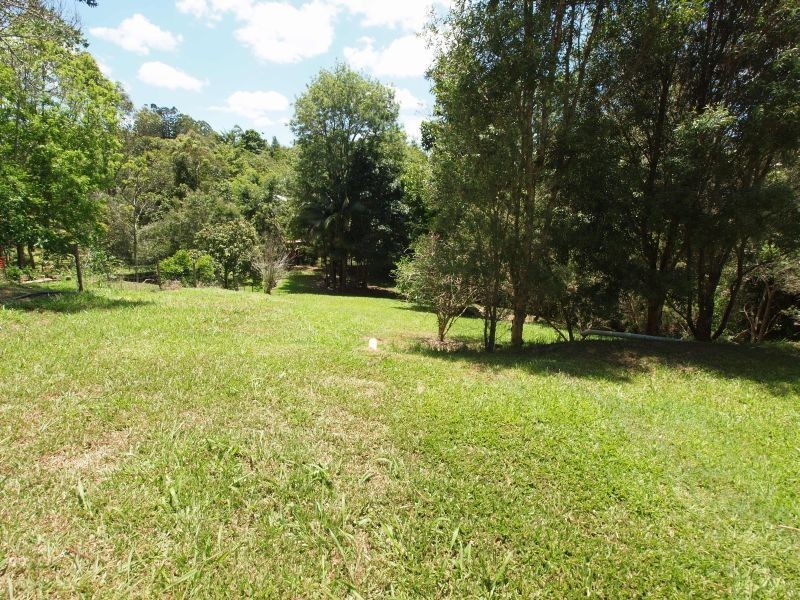 11 Bowman Street, Kin Kin QLD 4571