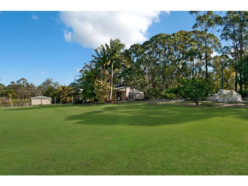 5 Kingsgate Drive, Tinbeerwah QLD 4563