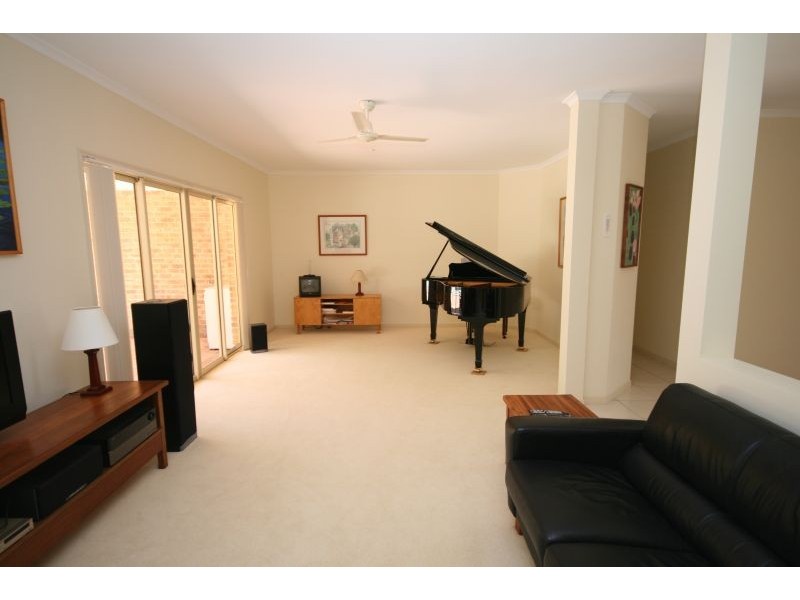 12 Belwood Place, Pomona QLD 4568