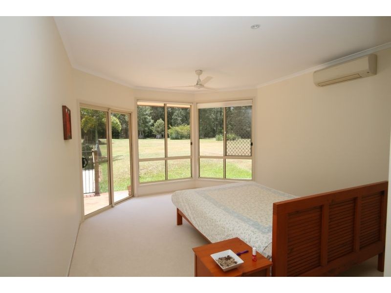 12 Belwood Place, Pomona QLD 4568