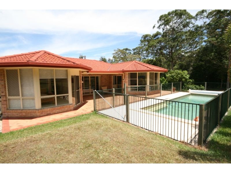 12 Belwood Place, Pomona QLD 4568