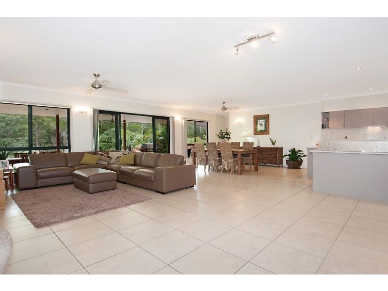 33 Elandra Terrace, Pomona QLD 4568