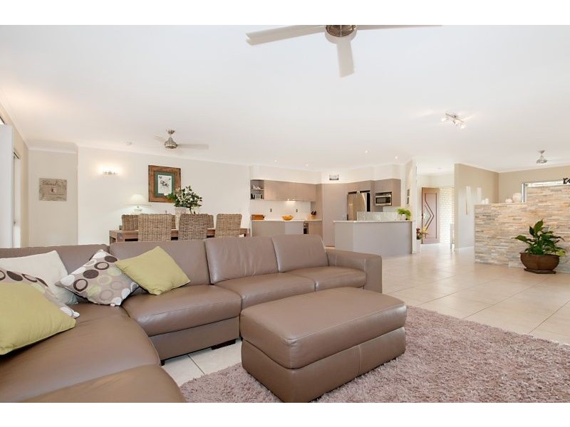 33 Elandra Terrace, Pomona QLD 4568