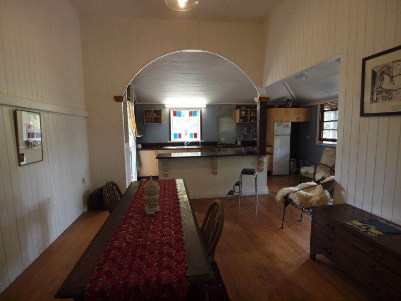 8  Lenske Lane, Cooran QLD 4569