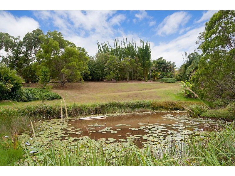 11 Fantail Crescent, Cooroy QLD 4563