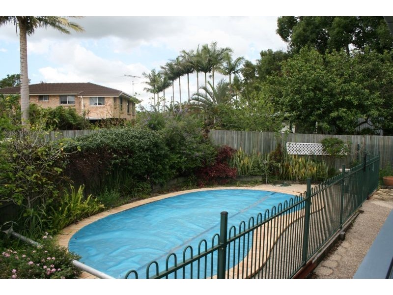 13 Ashgrove Drive, Cooroy QLD 4563