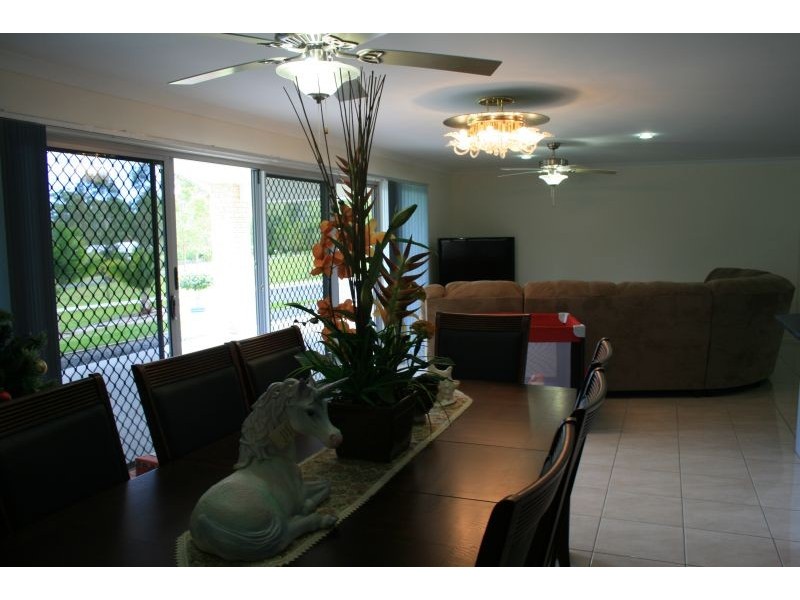 19 Flooded Gum Place, Cooroy QLD 4563