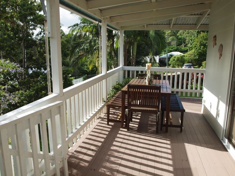 4 Ambulance Street, Pomona QLD 4568