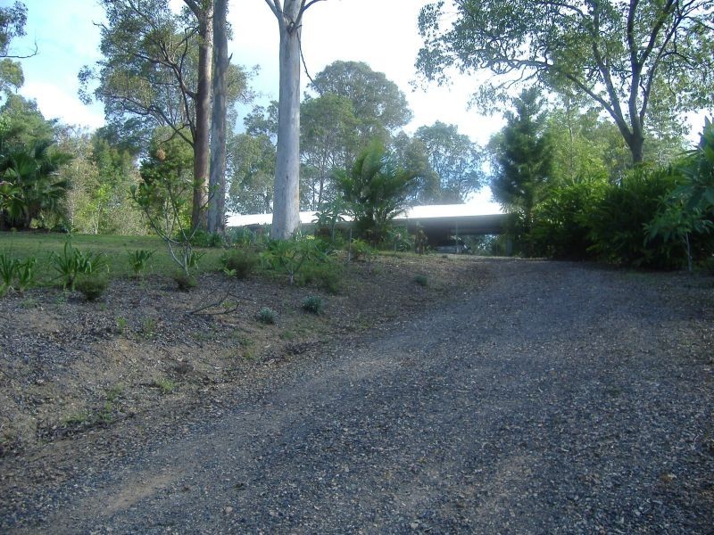 15 Hawk Rd, Pomona QLD 4568