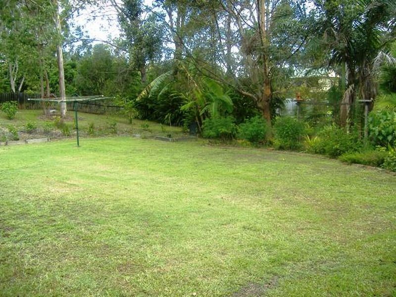 15 Hawk Rd, Pomona QLD 4568
