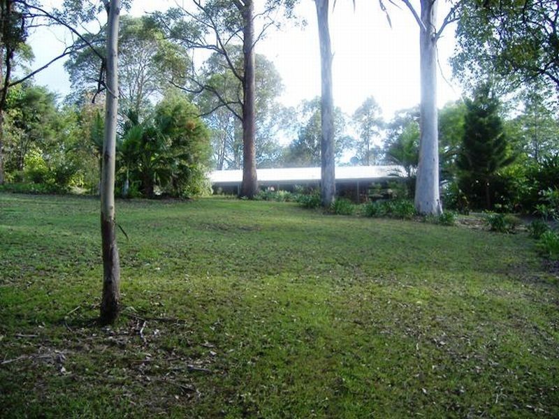 15 Hawk Rd, Pomona QLD 4568