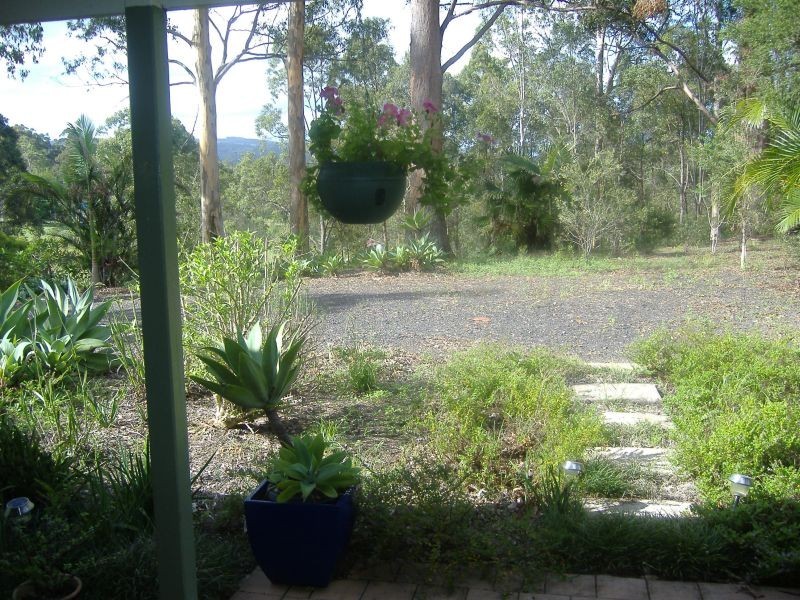 15 Hawk Rd, Pomona QLD 4568