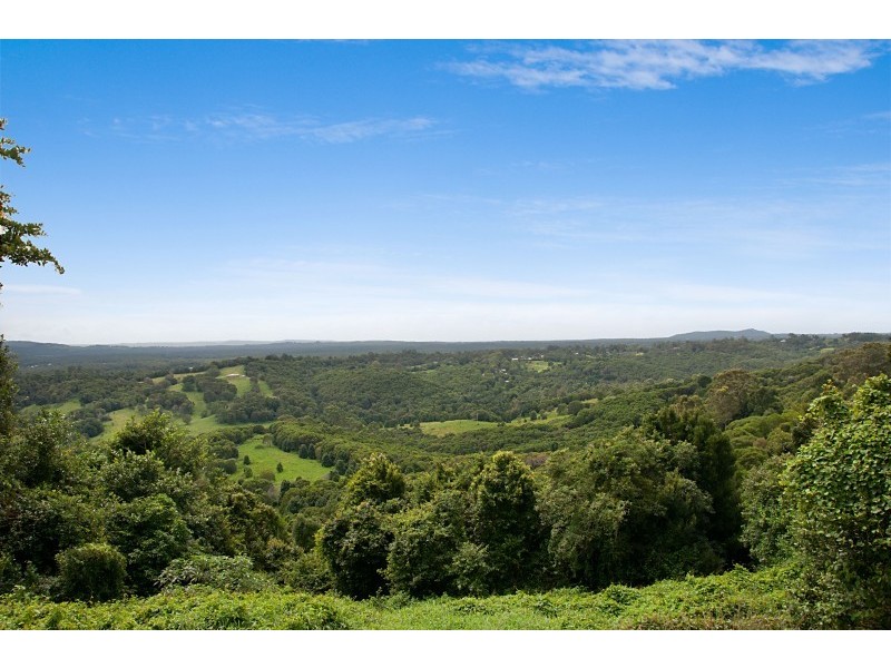 75 Northmount Road, Pomona QLD 4568