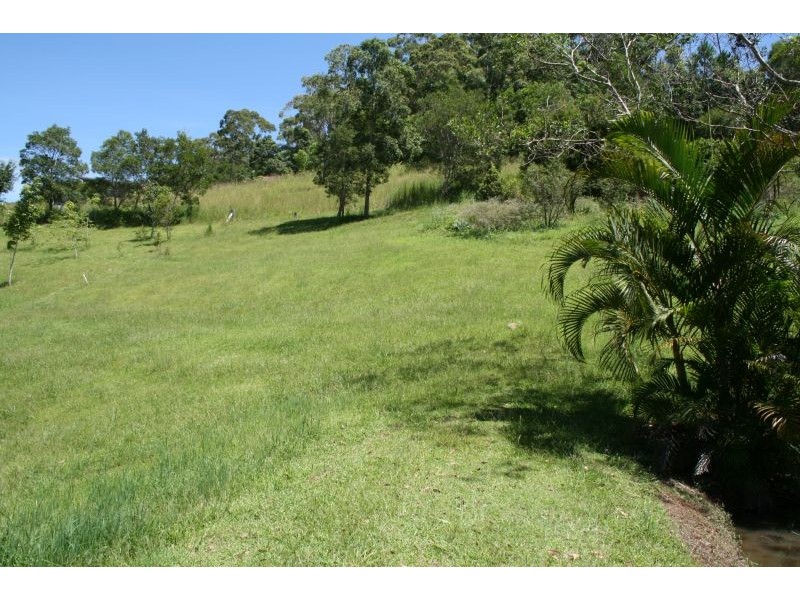 2 Bowden Road, Doonan QLD 4562