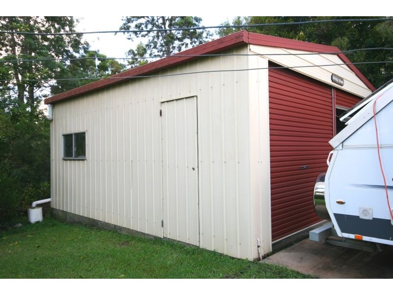 16 Coles Creek Road, Cooran QLD 4569