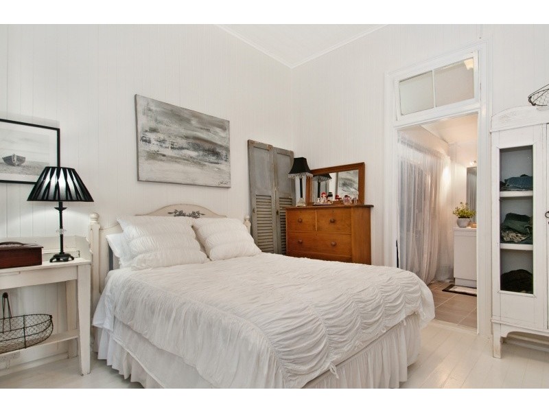 65 Main Street, Kin Kin QLD 4571
