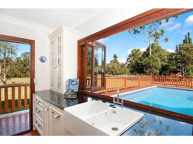 31 Hamilton Road, Cooroy QLD 4563