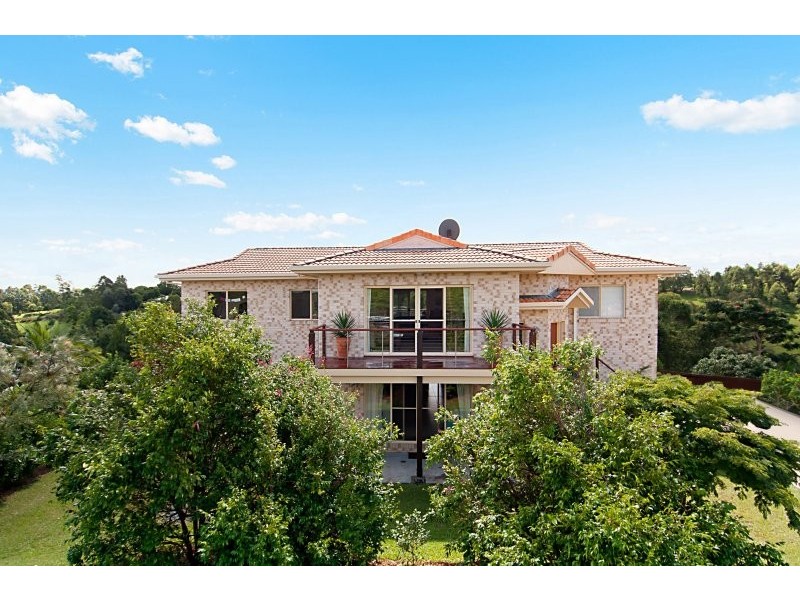 18 Fantail Crescent, Cooroy QLD 4563